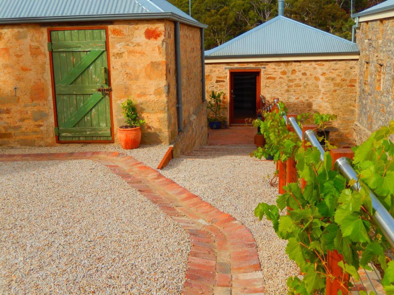 Morialta Barns Bed & Breakfast Norton Summit Bagian luar foto