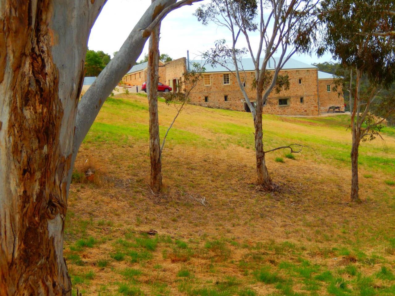 Morialta Barns Bed & Breakfast Norton Summit Bagian luar foto